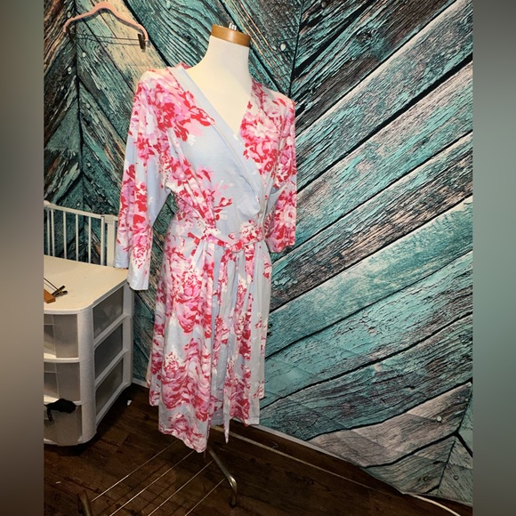 MAE MATERNITY NURSING PREGNANCY/POSTPARTUM ROBE - Picture 2 of 6